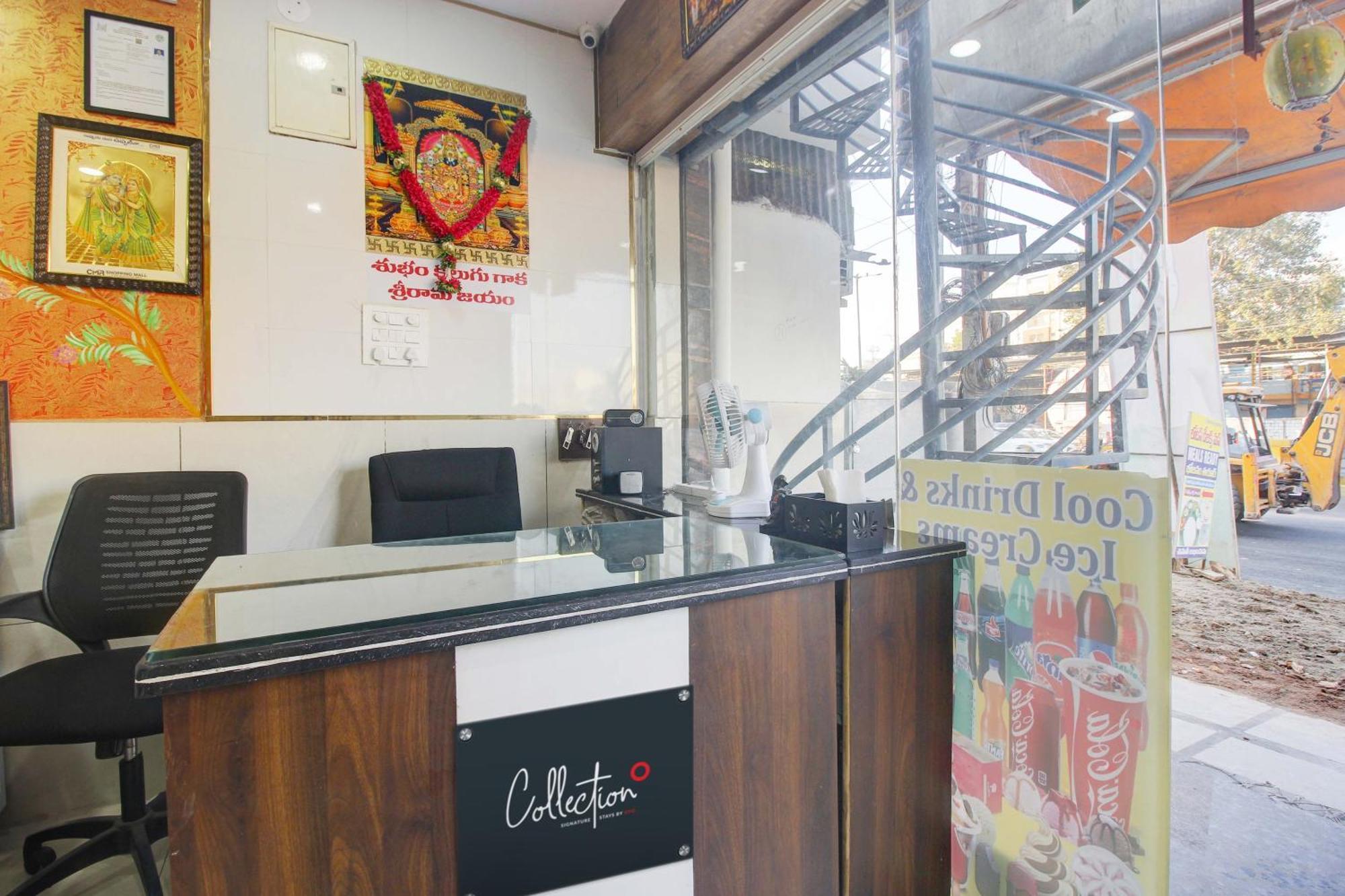 Oyo Flagship Lotus Guest Grand Inn Hyderabad Exterior photo